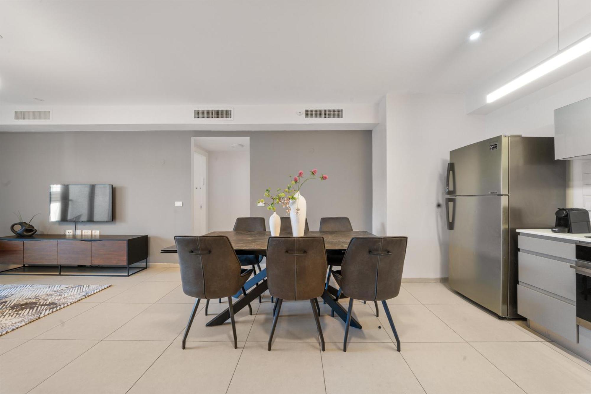 Isrentals Haneviim - Aparthotel In City Center Йерусалим Екстериор снимка