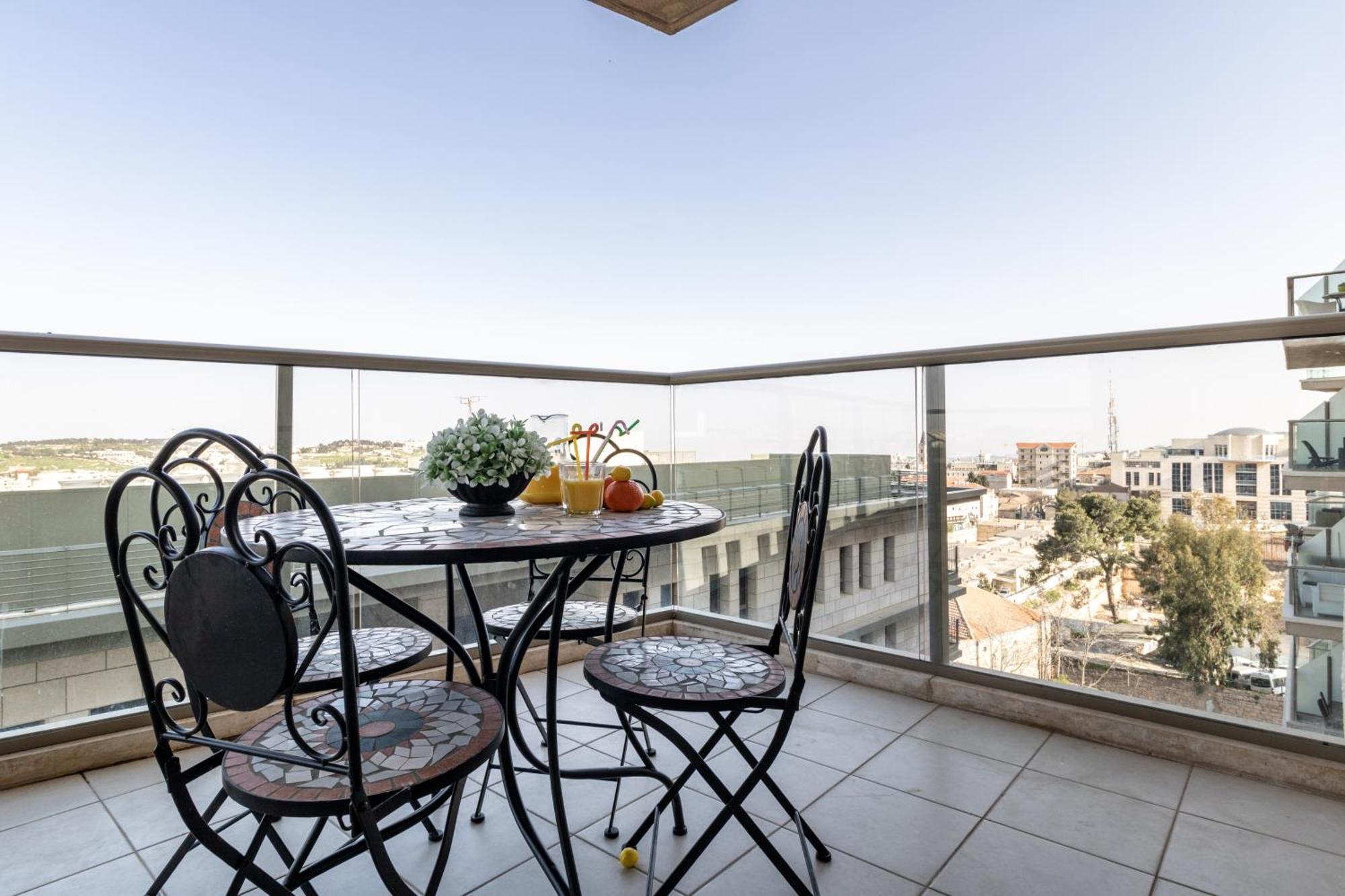 Isrentals Haneviim - Aparthotel In City Center Йерусалим Екстериор снимка