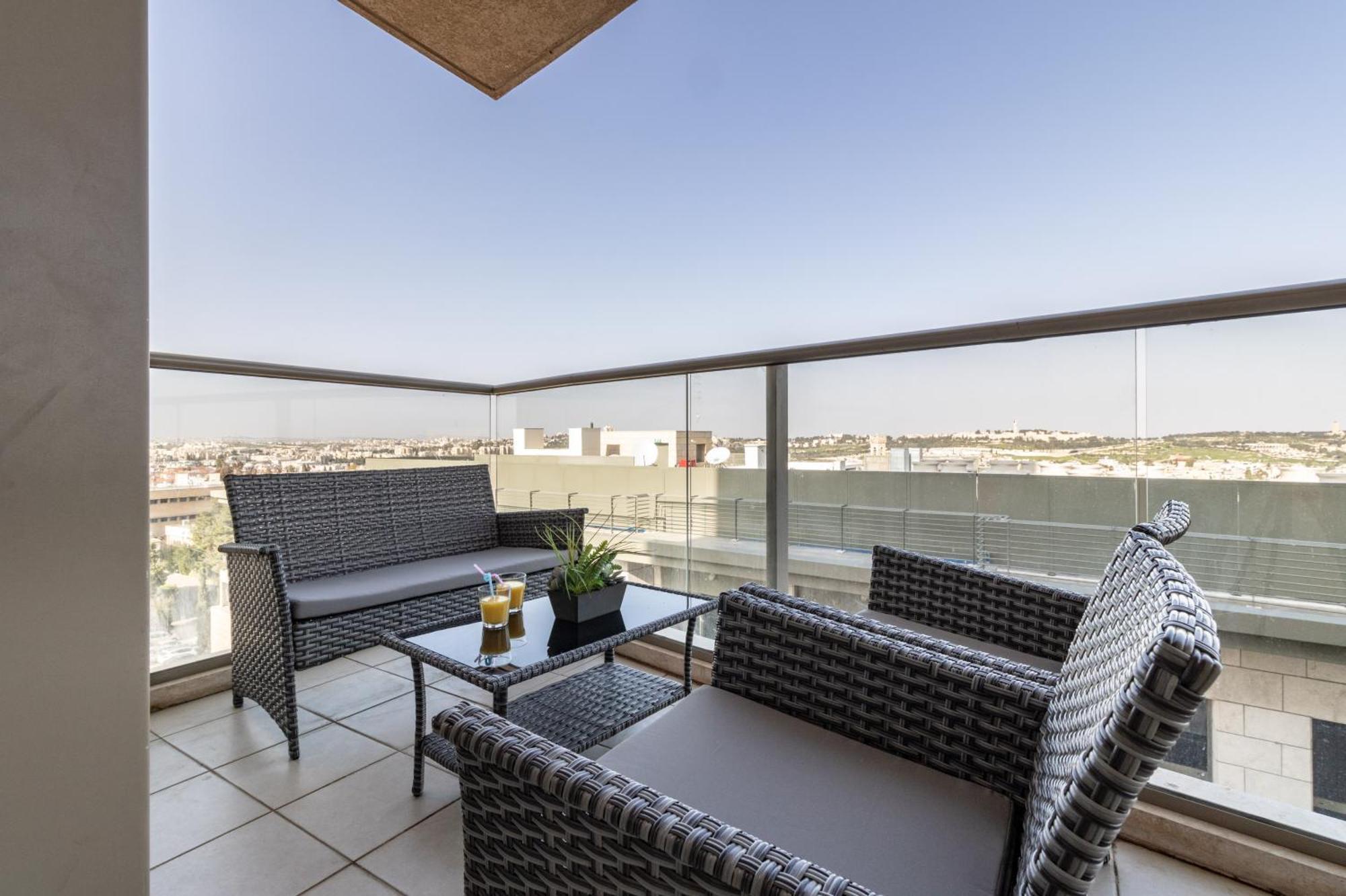 Isrentals Haneviim - Aparthotel In City Center Йерусалим Екстериор снимка