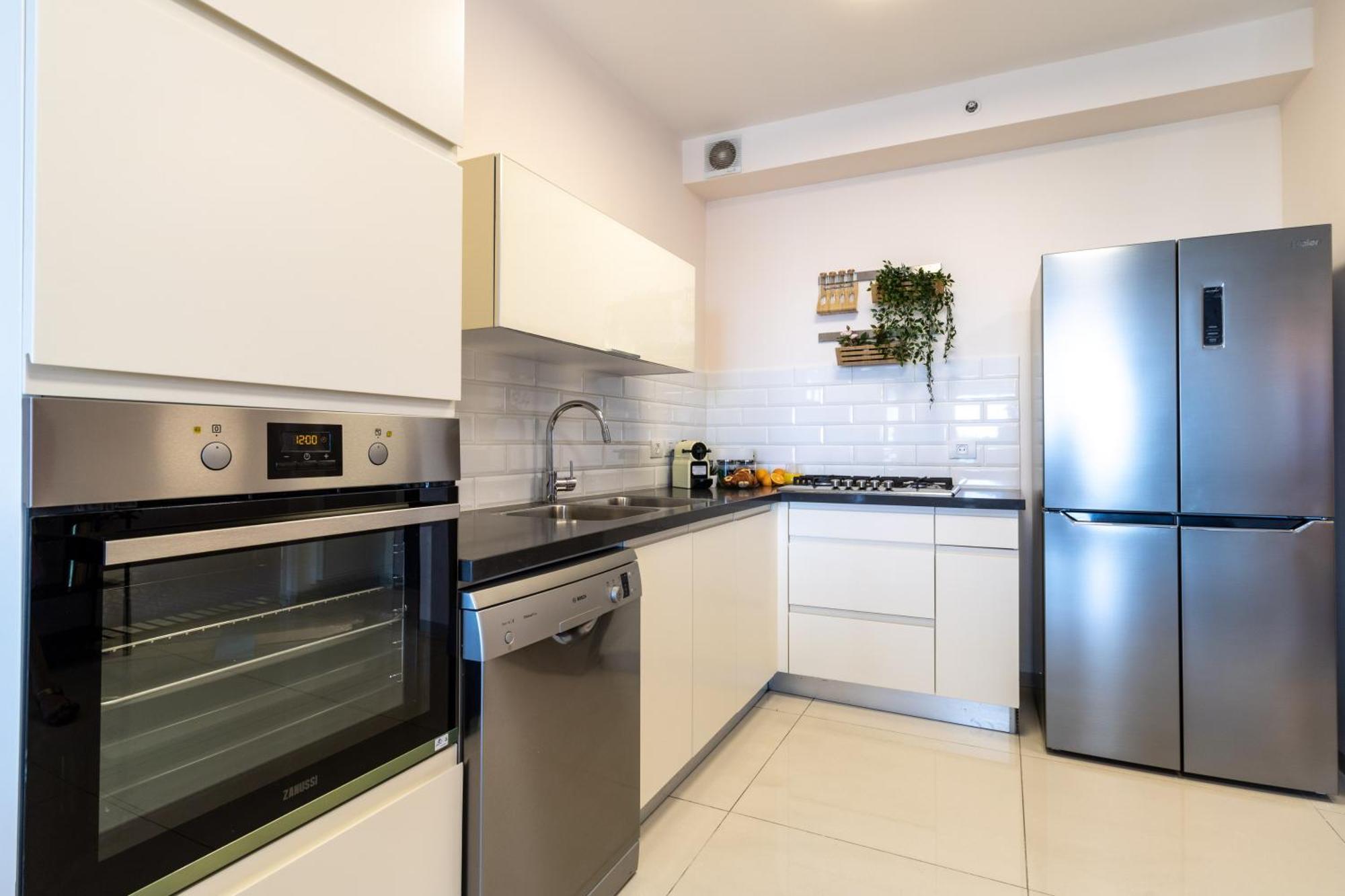 Isrentals Haneviim - Aparthotel In City Center Йерусалим Екстериор снимка